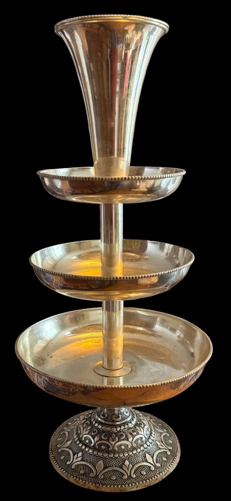 Vintage 3-Tier silver-plated épergne 21”