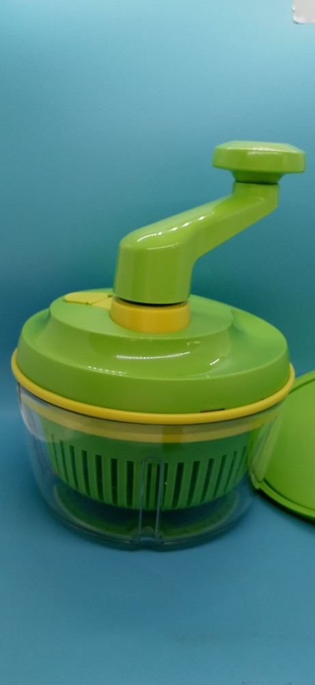 Tupperware Quick Chef Pro System Manual Food Processor - Green