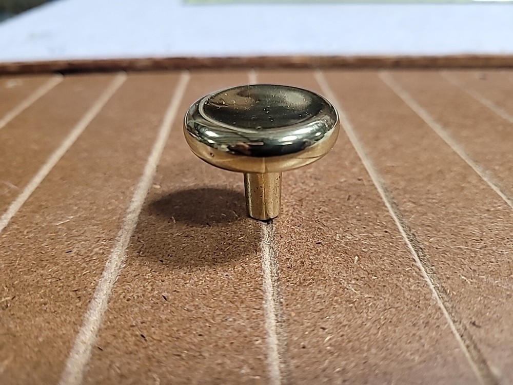 Ultra Brass Hickory Eclipse 1 1/4" Round Cabinet Knob Pull P204-UB