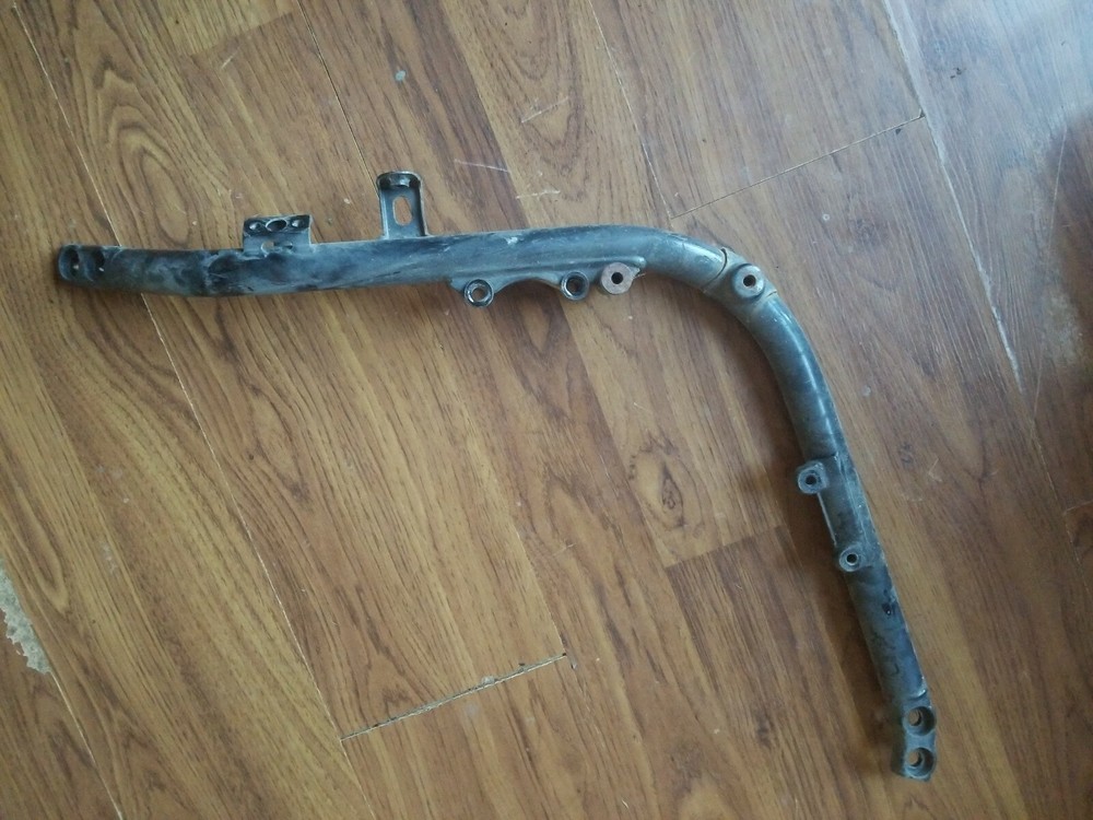 '87 Voyager Zg1200 Frame Section