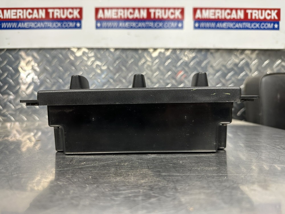 International A/C Climate Control Module P/N 3545543C3