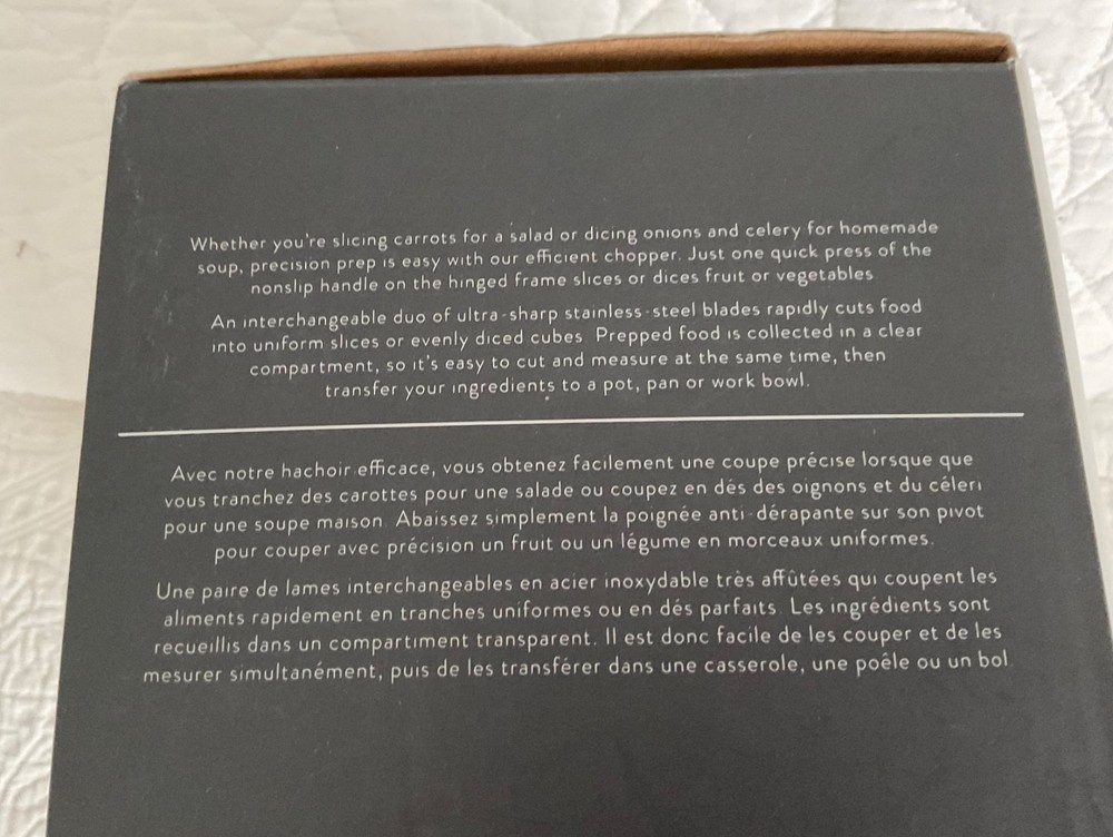 WILLIAMS-SONOMA VEGETABLE CHOPPER