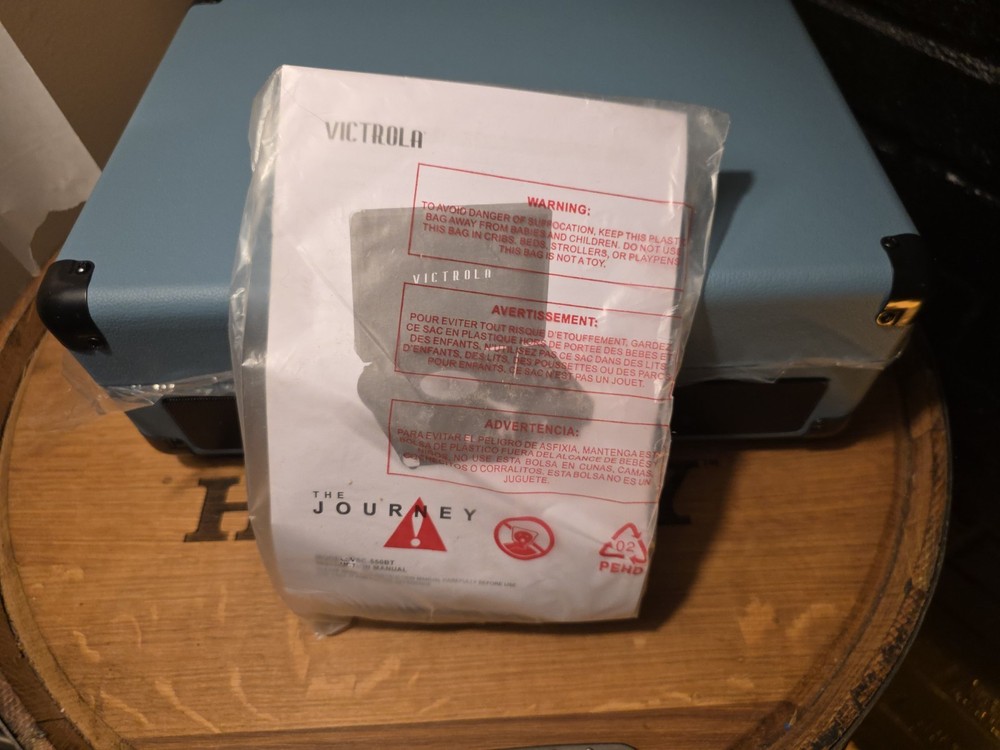 Journey+ Bundle Suitcase Record Player