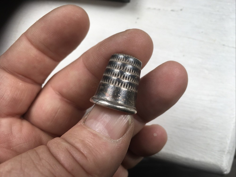 Antique Silver Thimble