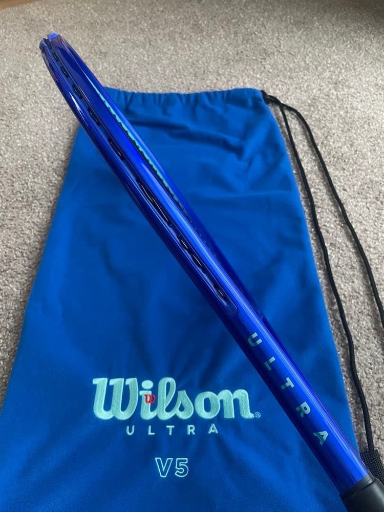 Racket With Wilson ULTRA TOUR 98 V5 Grip 2