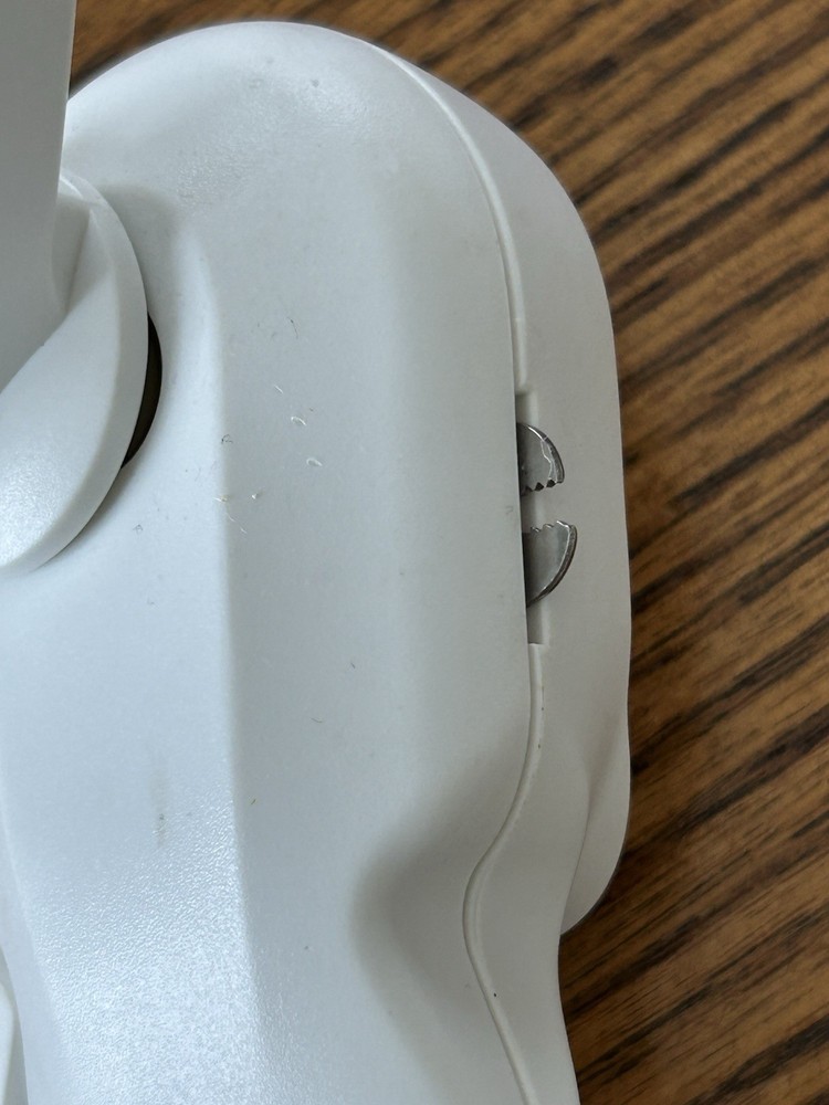 Pampered Chef Smooth Edge Manual Can Opener – White EUC