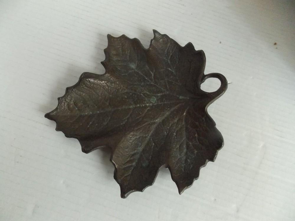 Vintage Bronze Metal Leaf Dish 8"