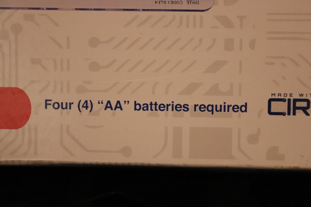 Snap Circuits Classic SC-300 Electronics Exploration Kit Over 300 Projects NEW