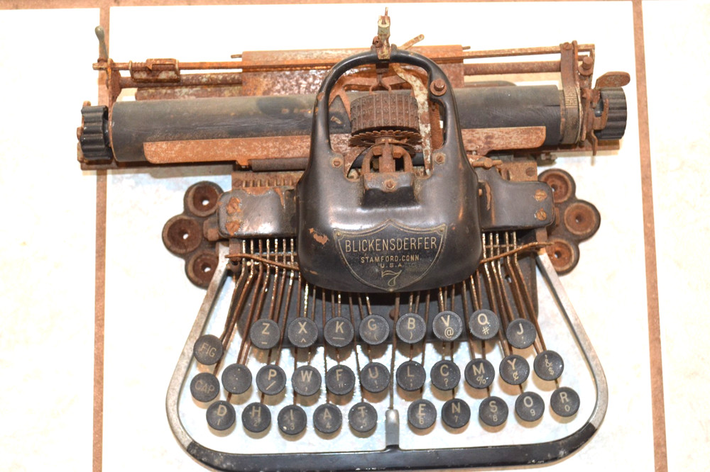 BLICKENSDERFER typewriter NO 7 for Restoration
