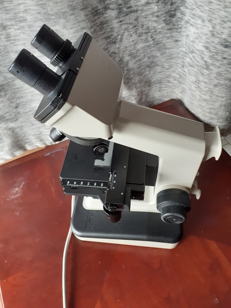 Nikon YS2-T Alphaphot Binocular Microscope w/ Eyepieces & 3 Objective Lenses