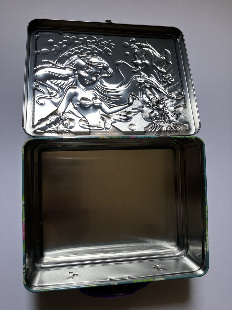 Sanrio Hello Kitty Embossed Tin Lunchbox