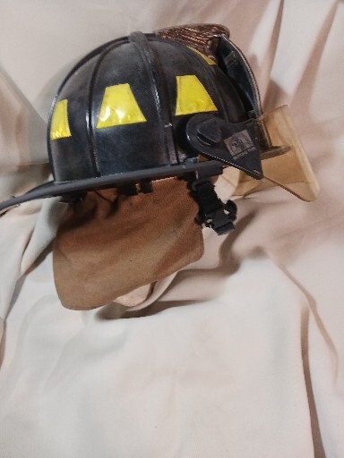 Fireman’s Helmet With Shield Neck Protector