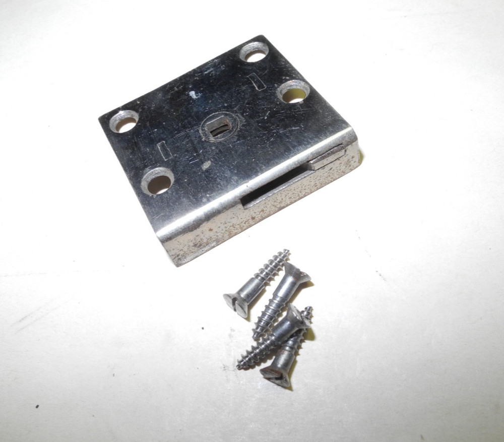 VINTAGE WHEELER & WILSON TREADLE SEWING MACHINE SOLID BRASS DRAWER PULLS, NICE