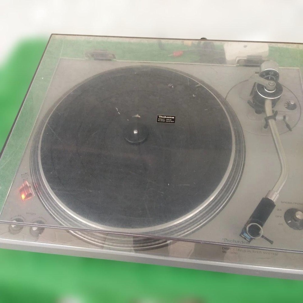 Technics SL-1500 Direct Drive Turntable Silver Vintage Tested