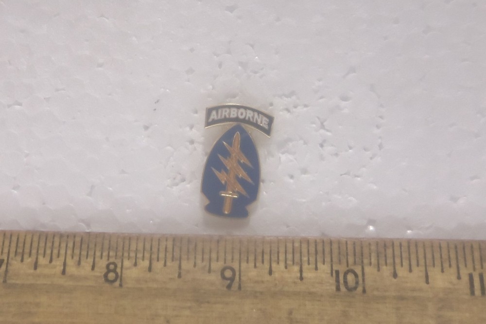 US Army - Special Forces - Airborne Pin