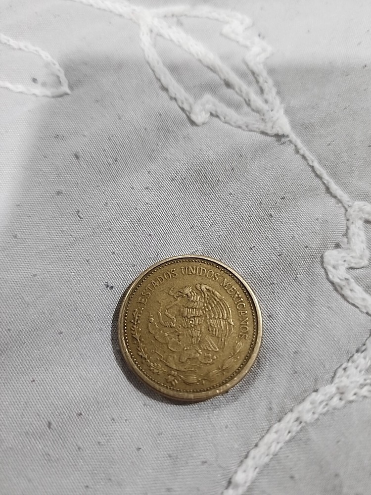 Moneda De 1984 De 100 Pesos