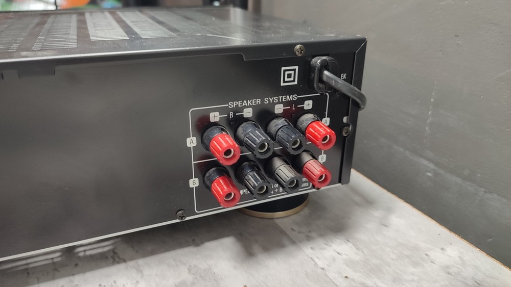 Denon Intergrated Stereo Amplifier PMA-350