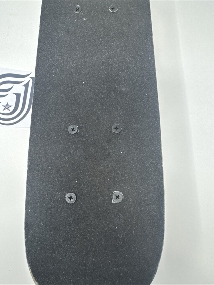 Mini Skateboard (17 in) Starter Size Complete Deck Board Skate White Wheels