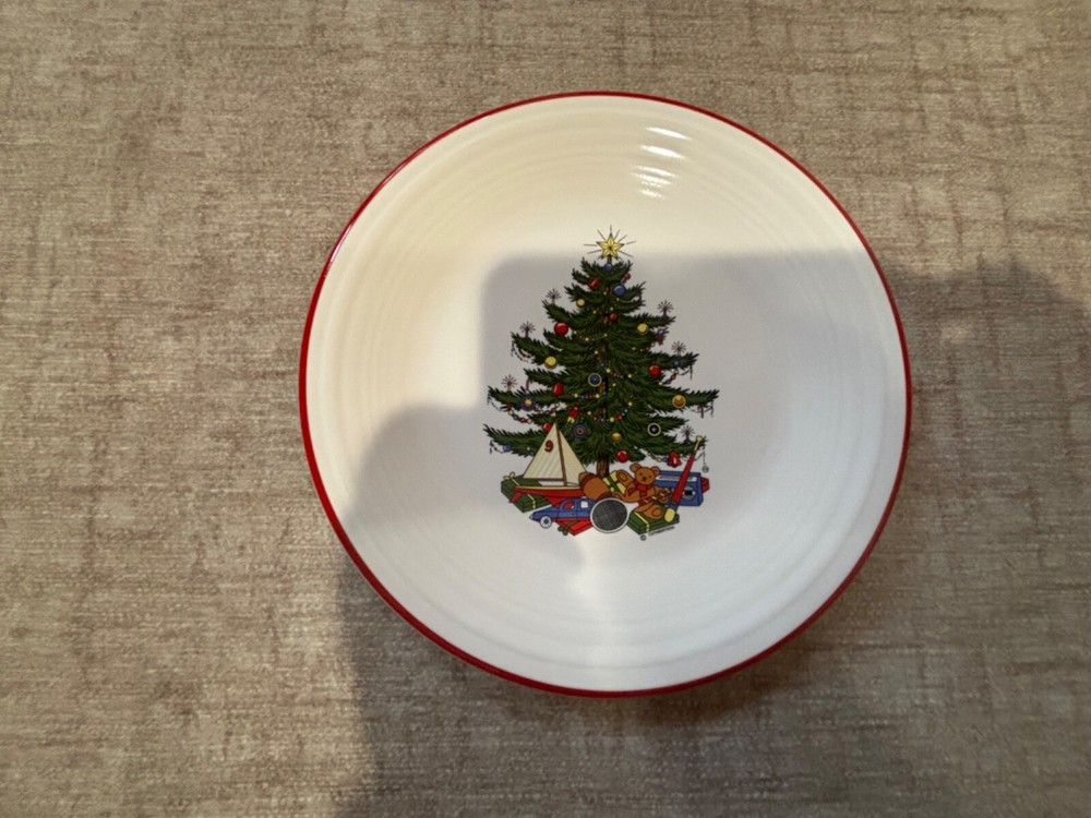Fiesta Christmas Tree 4 piece place setting by Cuthbertson. Rare.