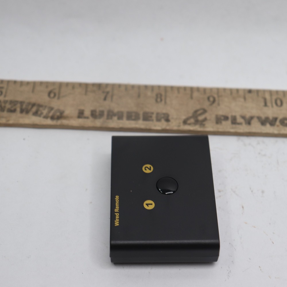 Dual Screen KVM Switch Box Remote Control HDMI/DP