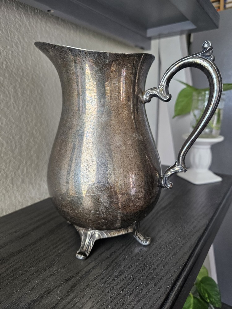 Vintage International Silver Co. footed Water Pitcher Silverplate
