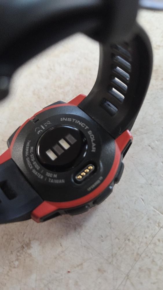 GARMIN INSTINCT SOLAR (APX027665)