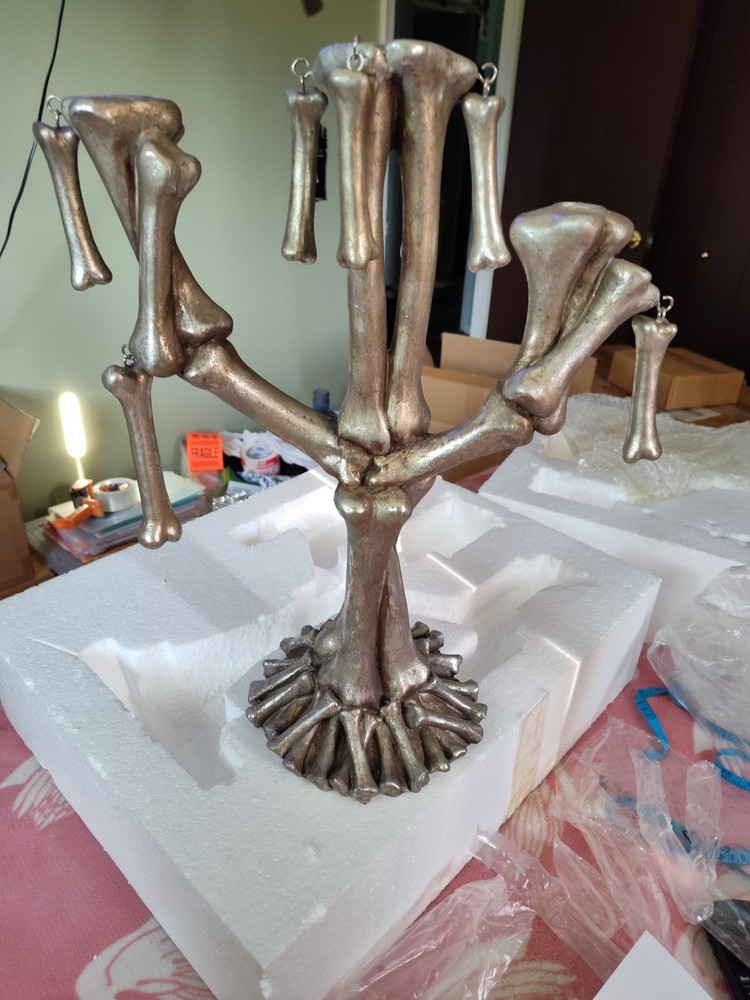 RESIN BONE CANDLE HOLDER HALLOWEEN LARGE