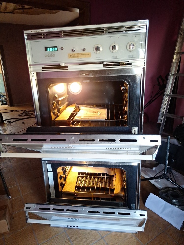 27 "Kitchenaid Double Door Wall Mount Oven
