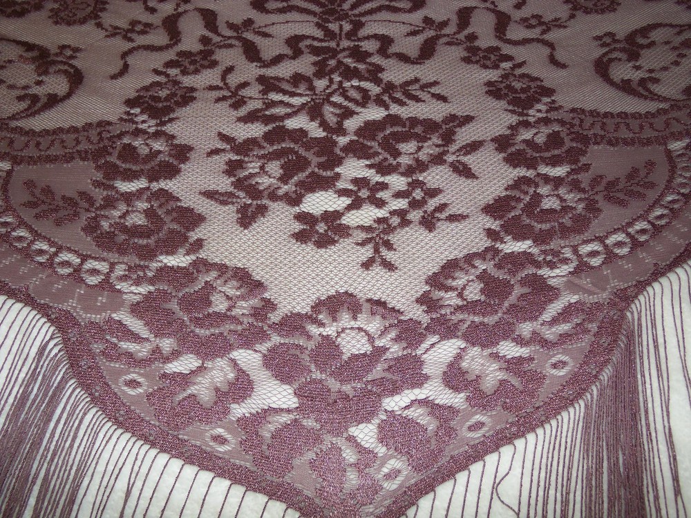 Lace Shawl Cocoa Victorian Design