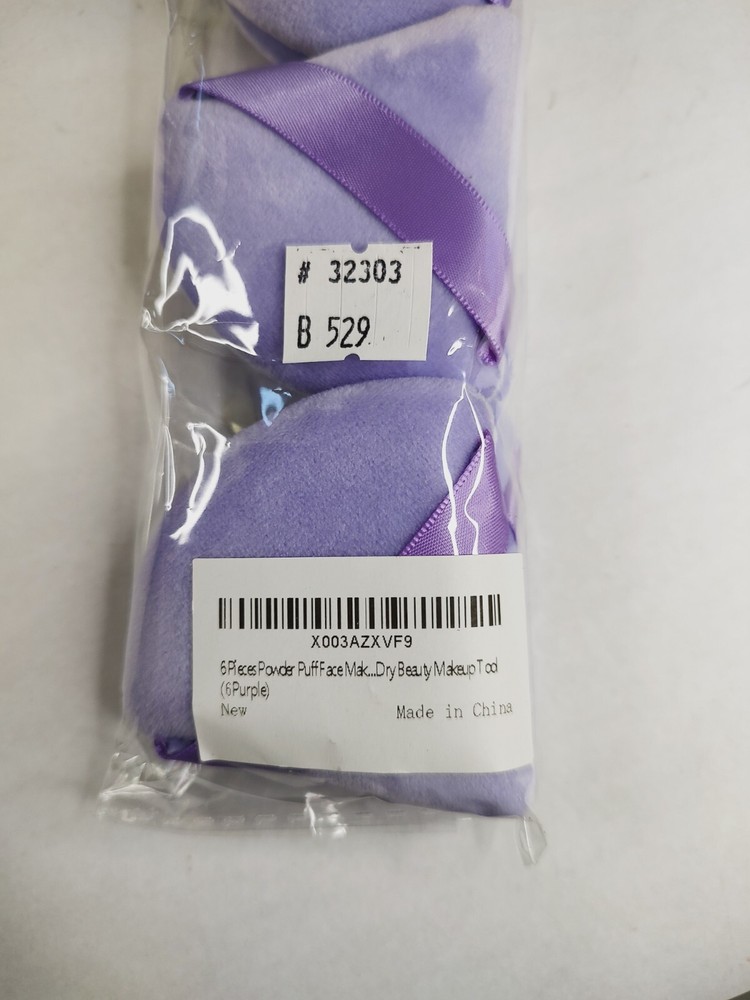 24 Pcs Triangle Powder Puff Triangular Design Makeup Powder Puff for Face Eyes