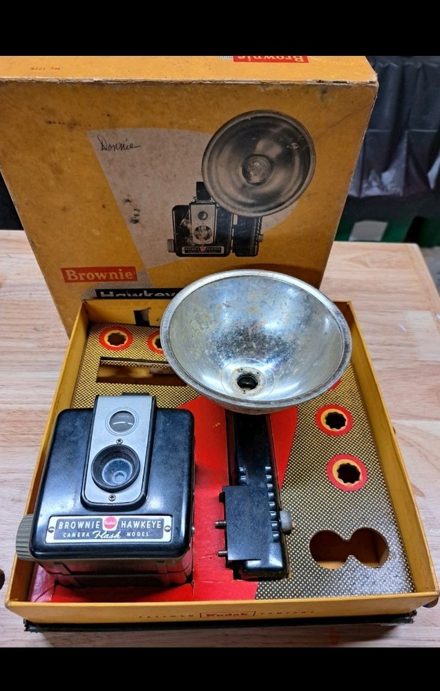 Antique Kodak Hawkeye Brownie Camera