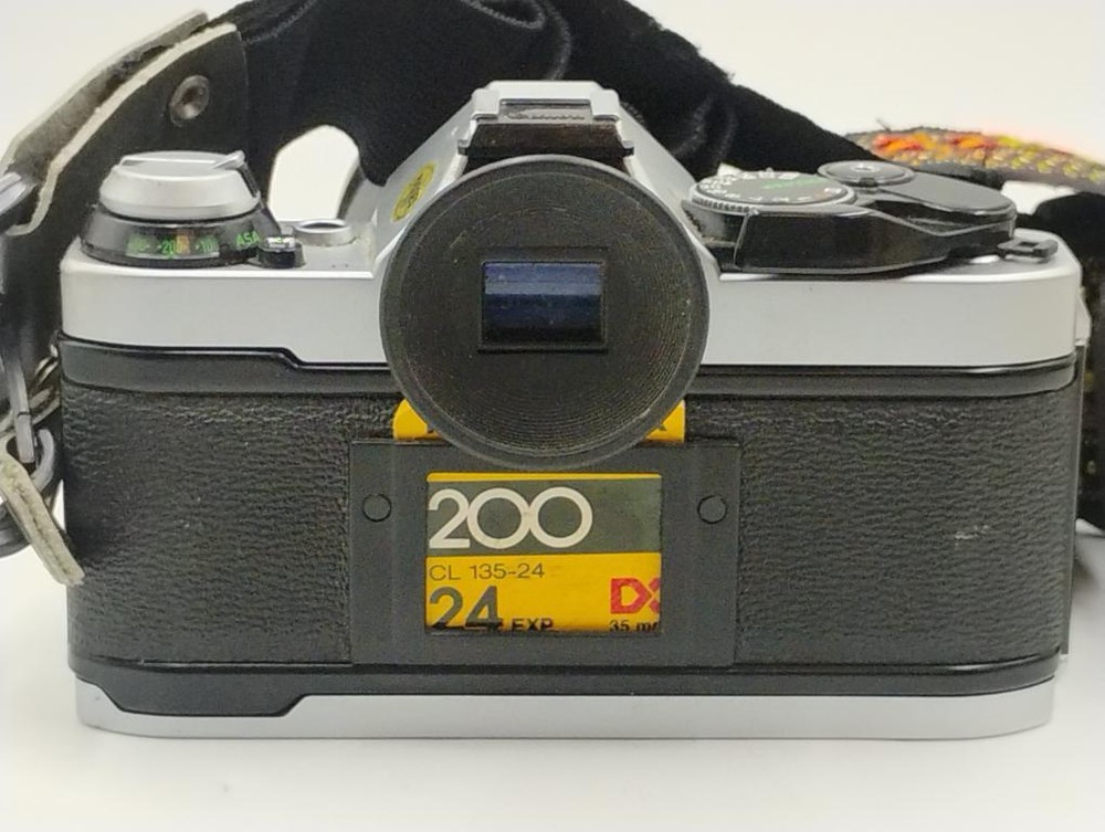 CANON CAMERA AE-1 PROGRAM (EL1110299)