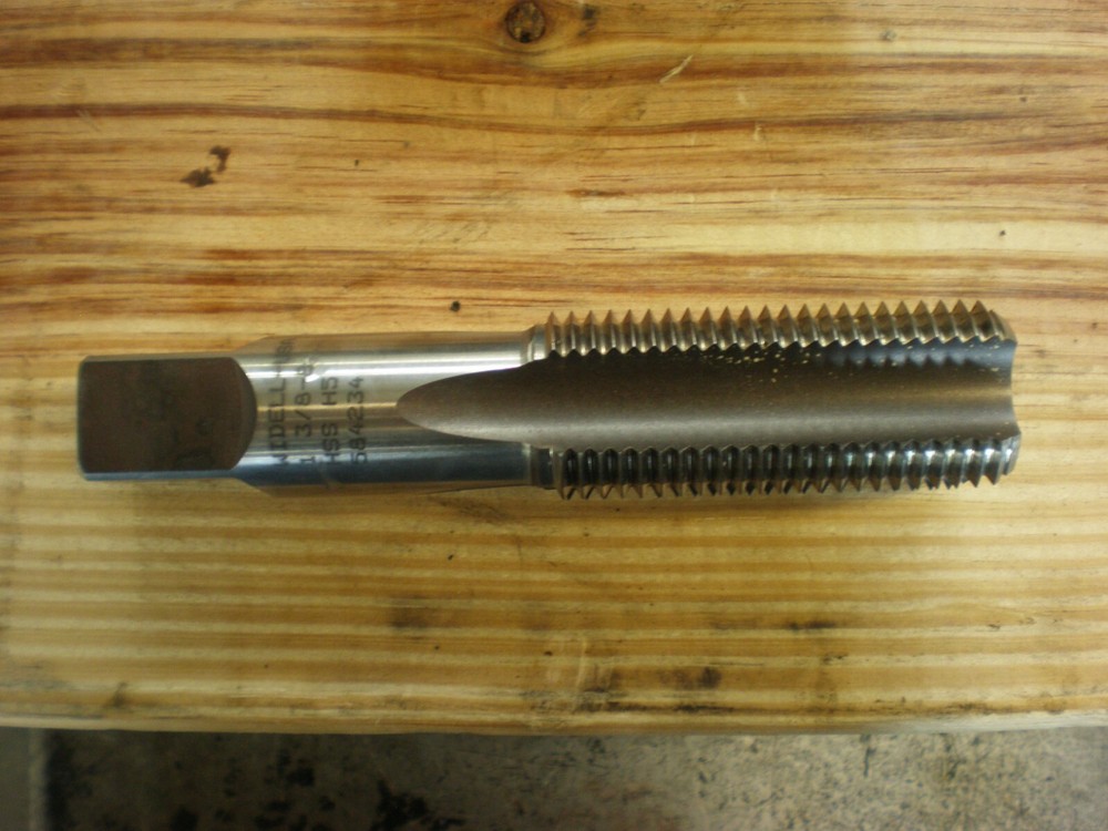 WIDELL 1-3/8 8 TPI TAP