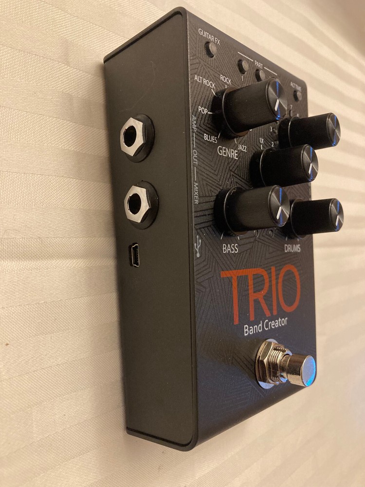 DigiTech TRIO Band Creator Guitar Effect Pedal