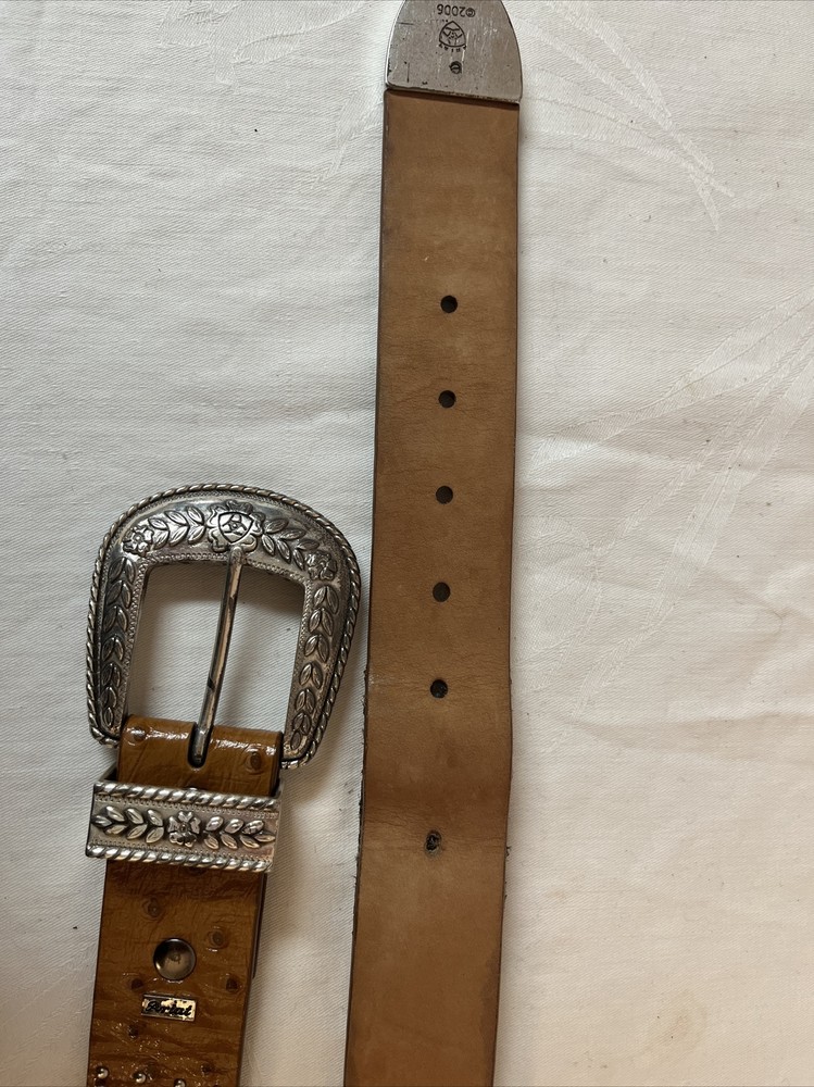 Ariat Studded Leather Belt With Minor Damage