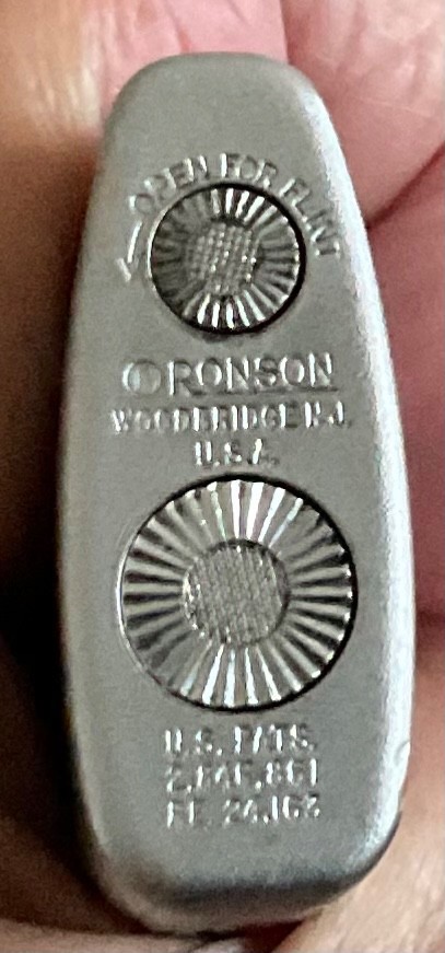 Vintage Ronson Varaflame Windlite Lighter / Serviced.