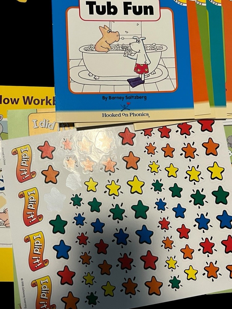 Hooked on Phonics Learn to Read Kindergarten Kit