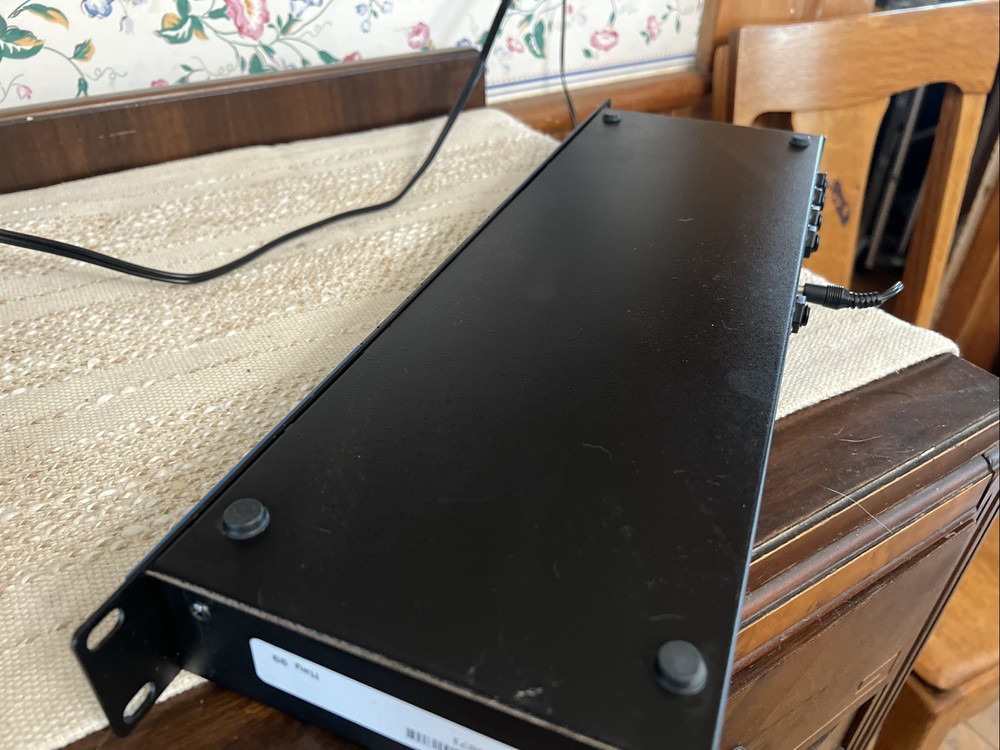 DigiTech Studio S100 Dual-Engine Multi-Effects Processor w/Manual & Power Supply