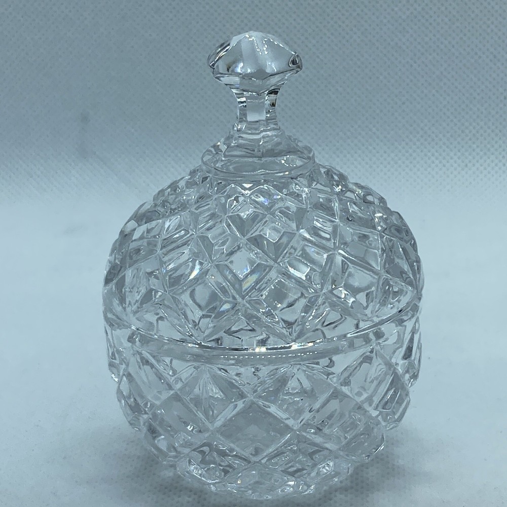 DIAMOND CUT CRYSTAL TRINKET KEEPER 3.25”