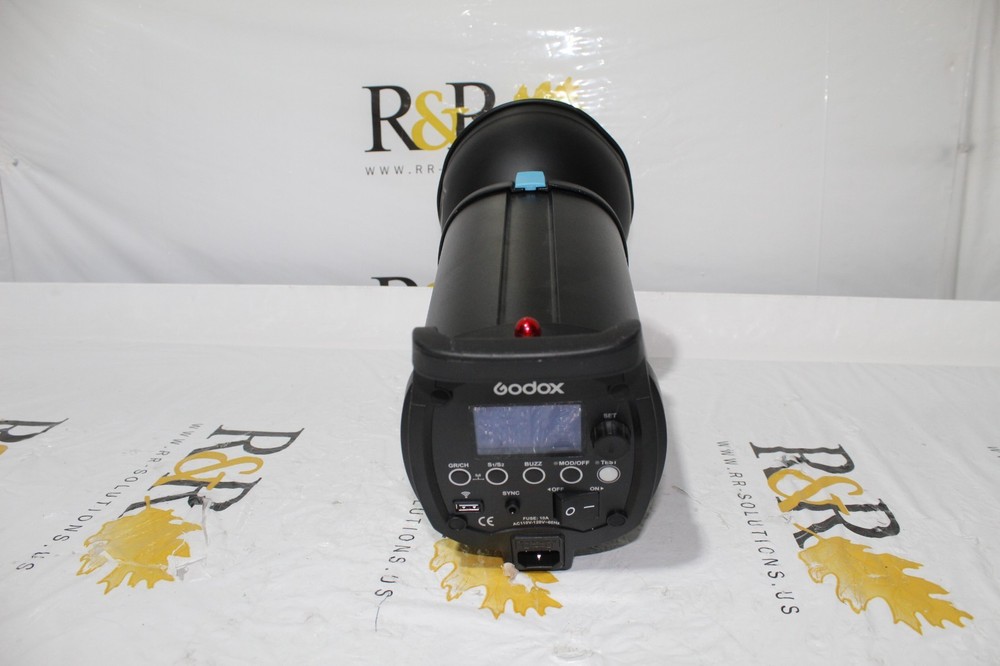 Godox Q5600ii Studio Flash ( With lamp head )