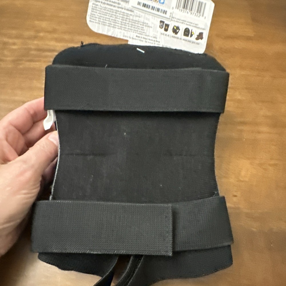 AWP Low-Profile Fabric Cap Work Knee Pads NEW