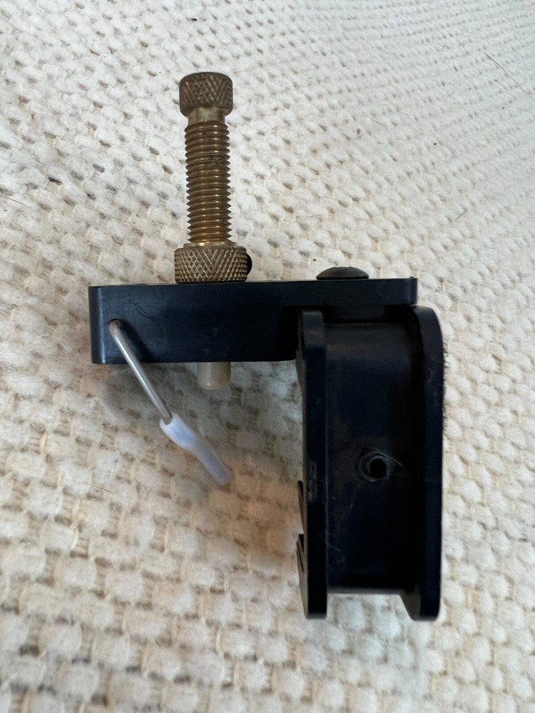 Vintage Shoot Through Flipper Rest