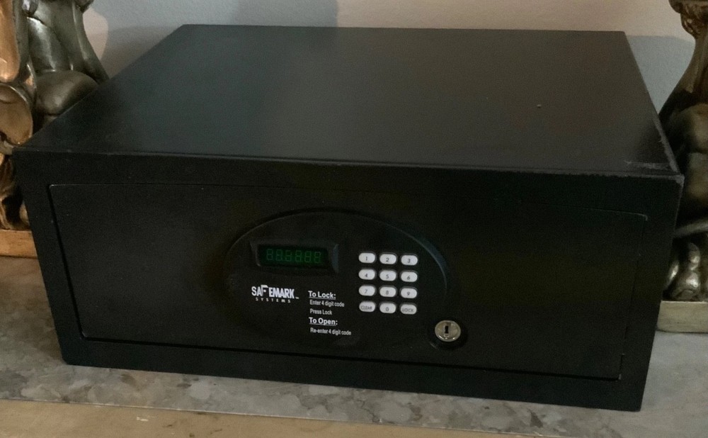 Safemark digital wall safe used
