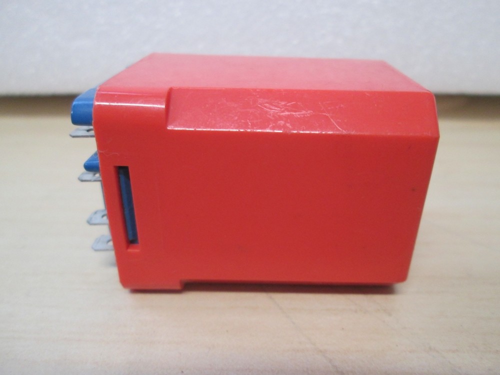 National Controls Corp., K1F-300-561, Solid State Timer, 3-300 Sec, Used