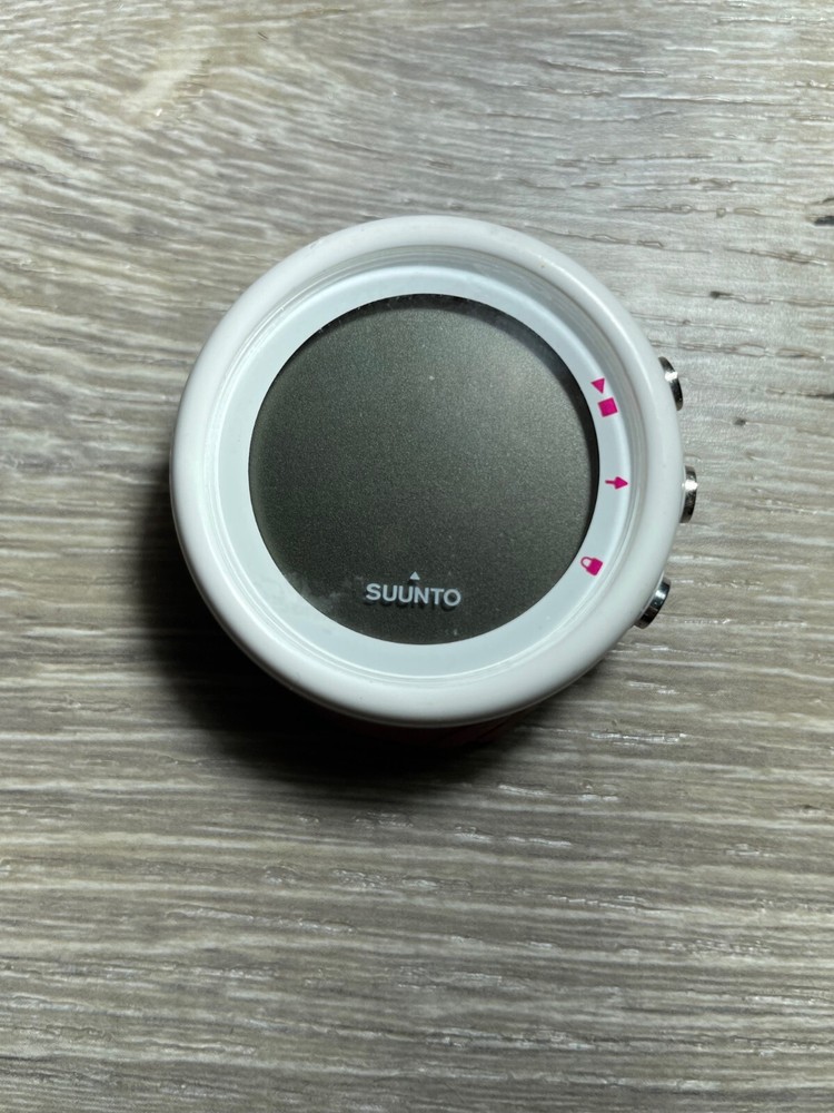 Suunto M2 Training Smart Watch White Ripped bands UNTESTED