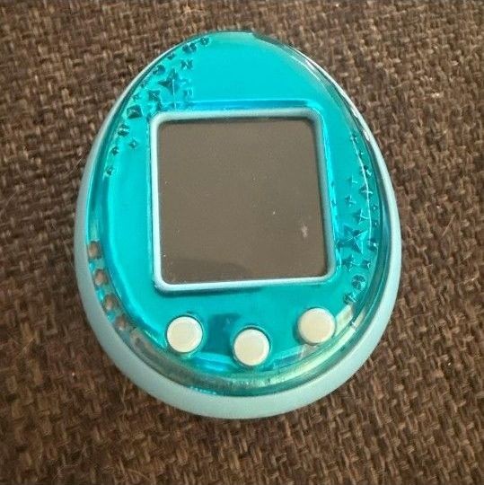 Tamagotchi iDL Blue