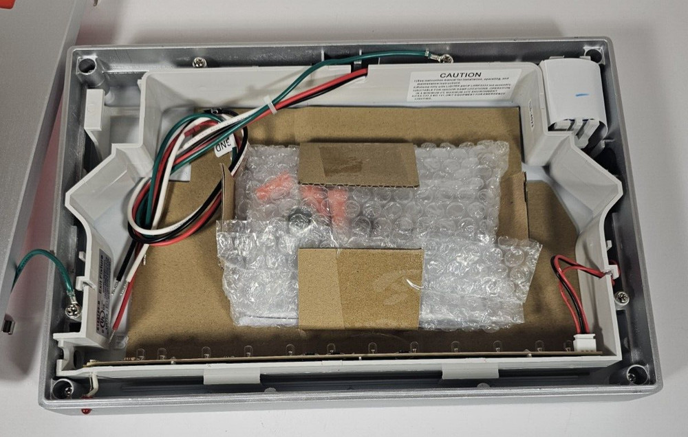 Modern LED Solid Die Cast Aluminum Red Exit Sign KXTEU1RAA