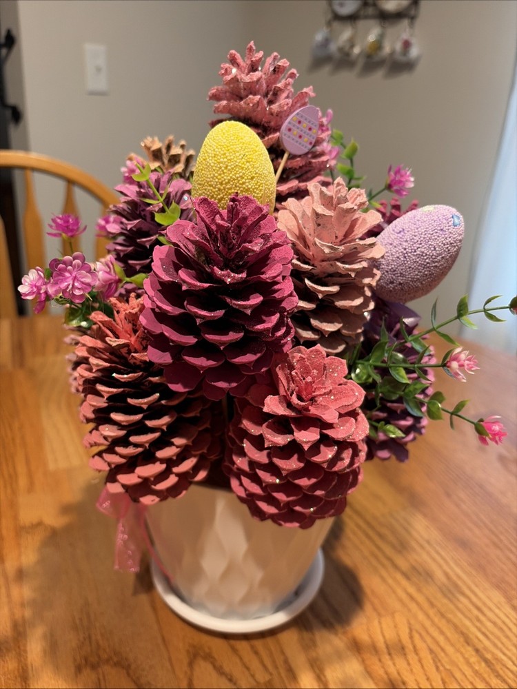 Easter Bouquet 15 cones (only) Assorted sizes/sticks/glitter