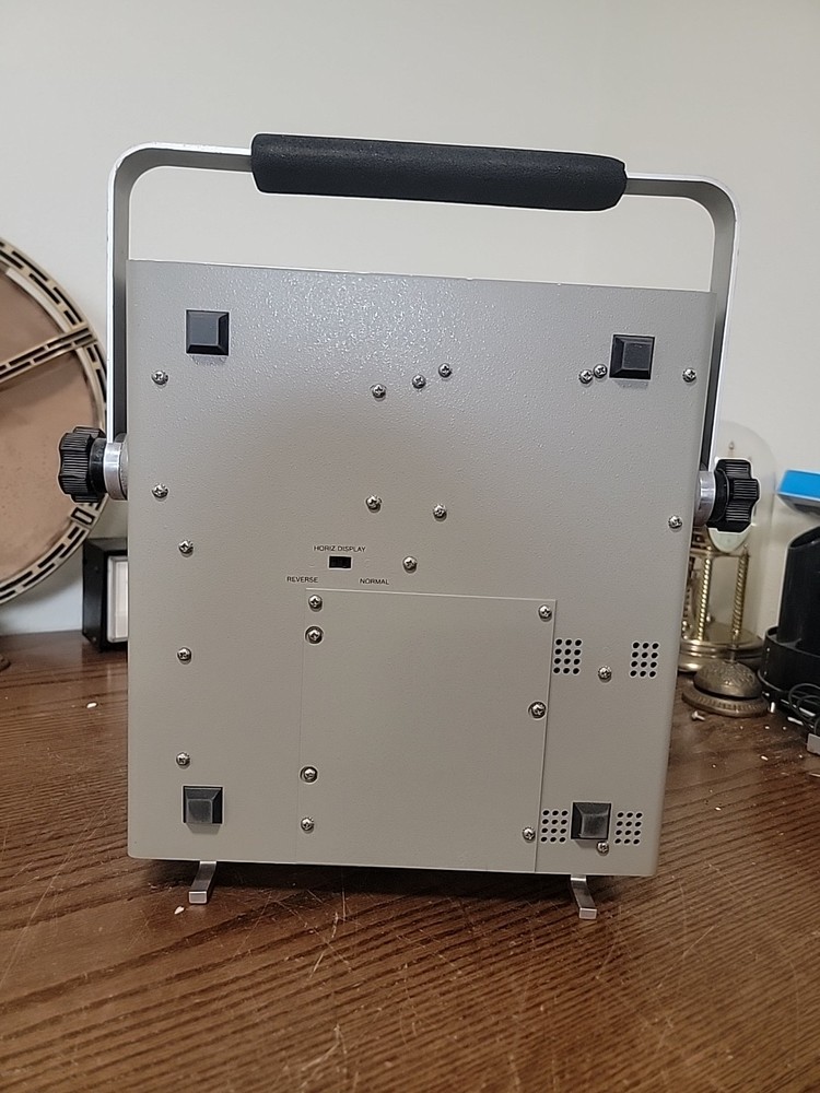 AVCOM Portable Spectrum Analyzer Model PSA-37D