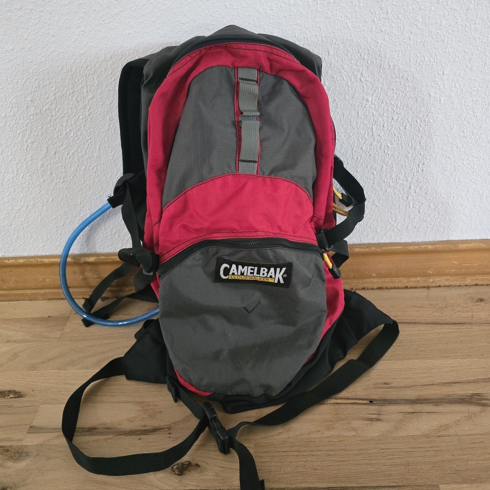 Camelbak Cloud Walker Hydration Backpack Hiking Outdoors Bag Marathon
